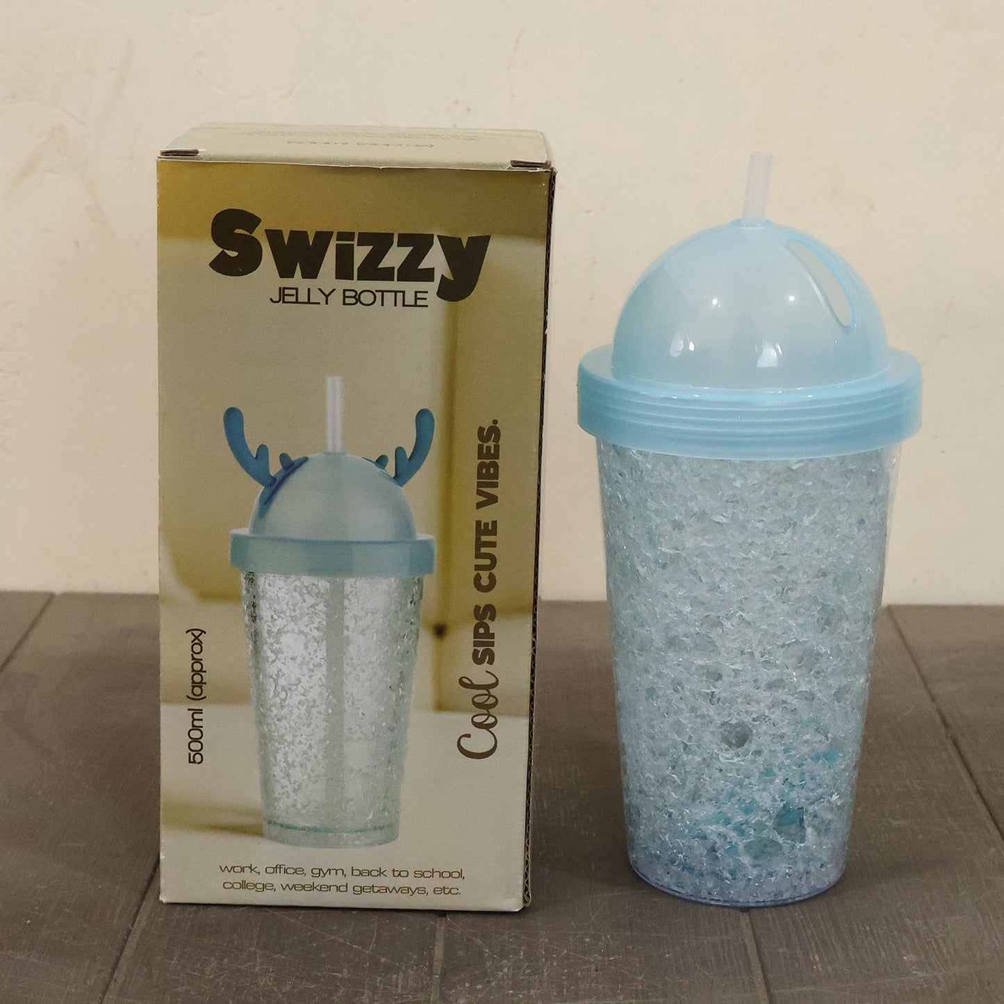 modern cute drink tumbler with fun lid
