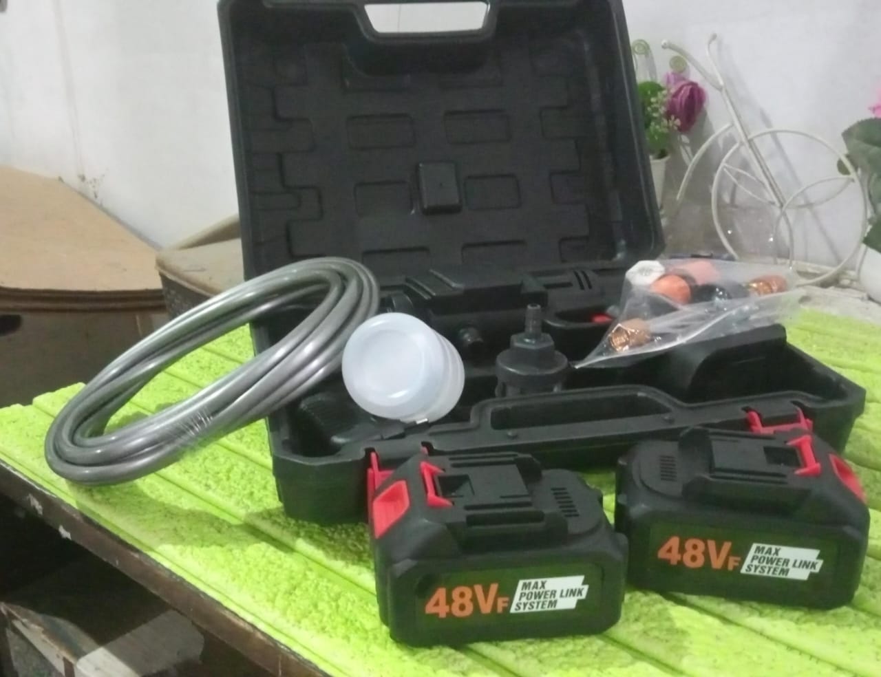 Double Battery 48V Rechargeable Electric, Car Washer Gun (1 - in-use lifestyle shot