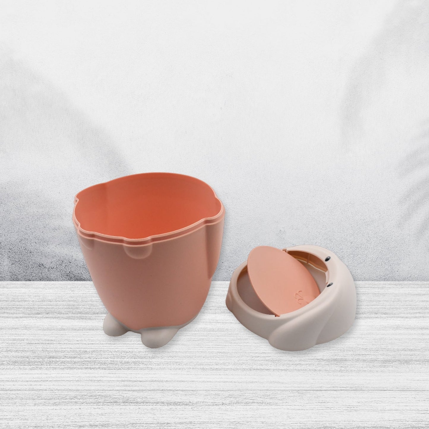 White rabbit-shaped trash can, small with lid, for desk use.