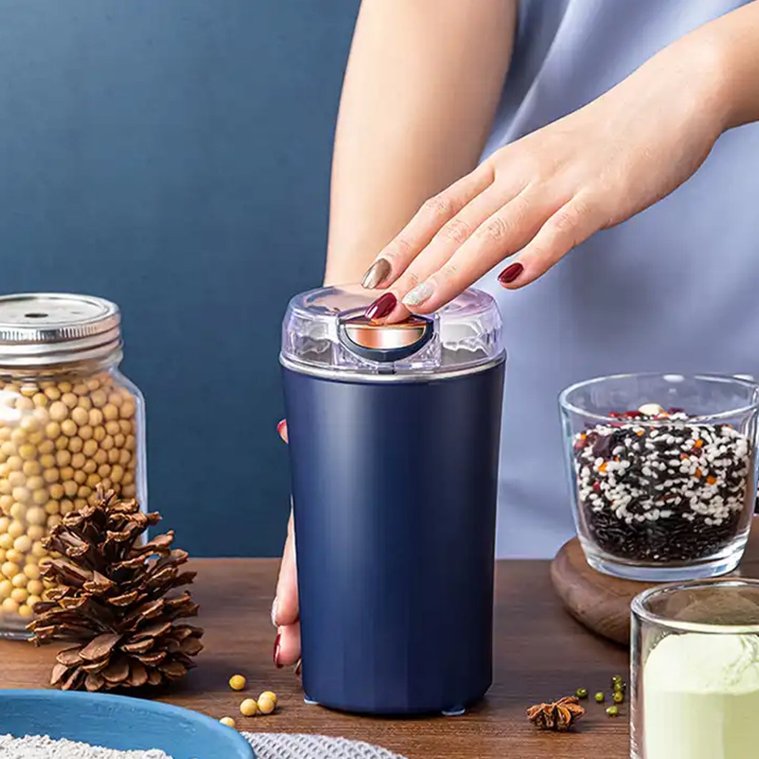  Portable 4-Blade Mini Grinder Blender - main product shot