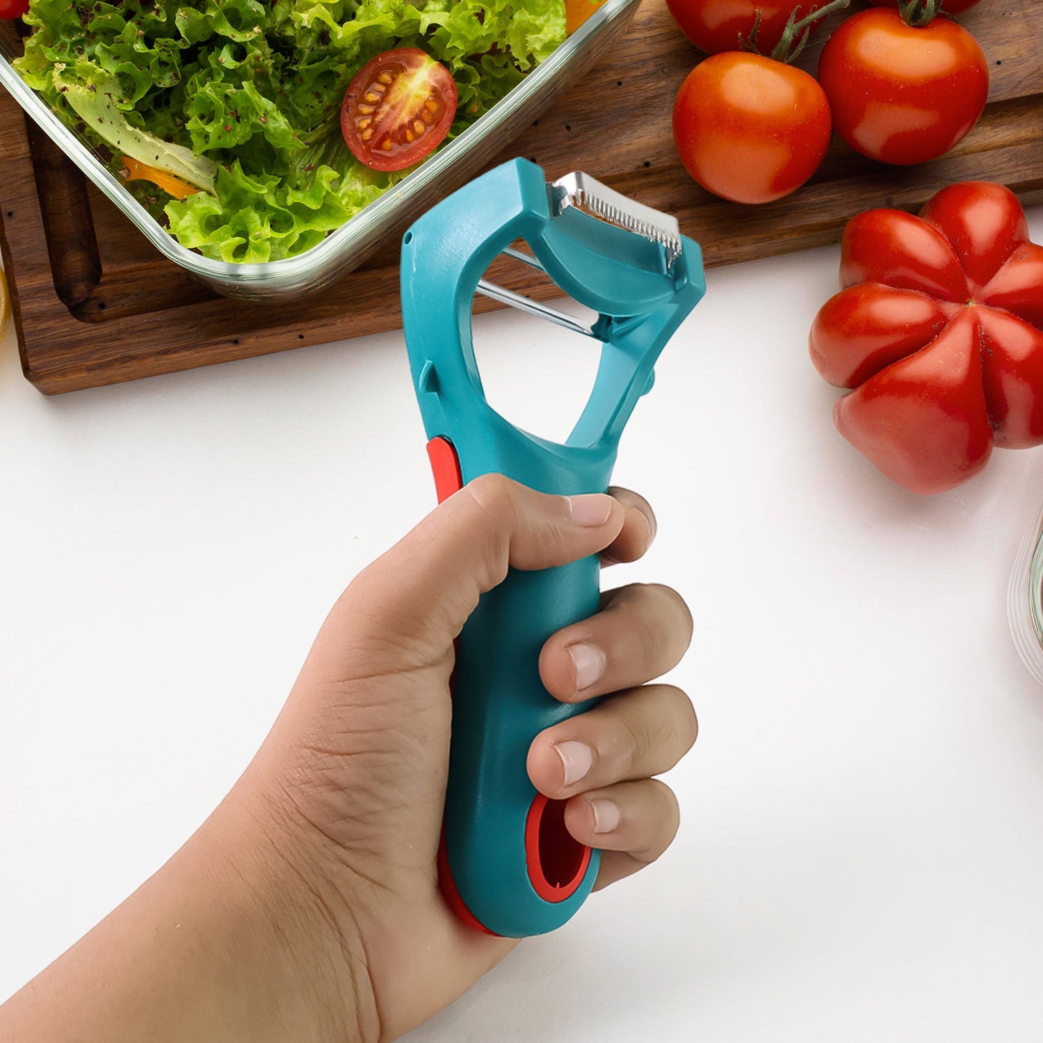 4-in-1 Multi-Use Peeler