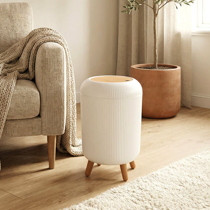 Lightweight household garbage bin