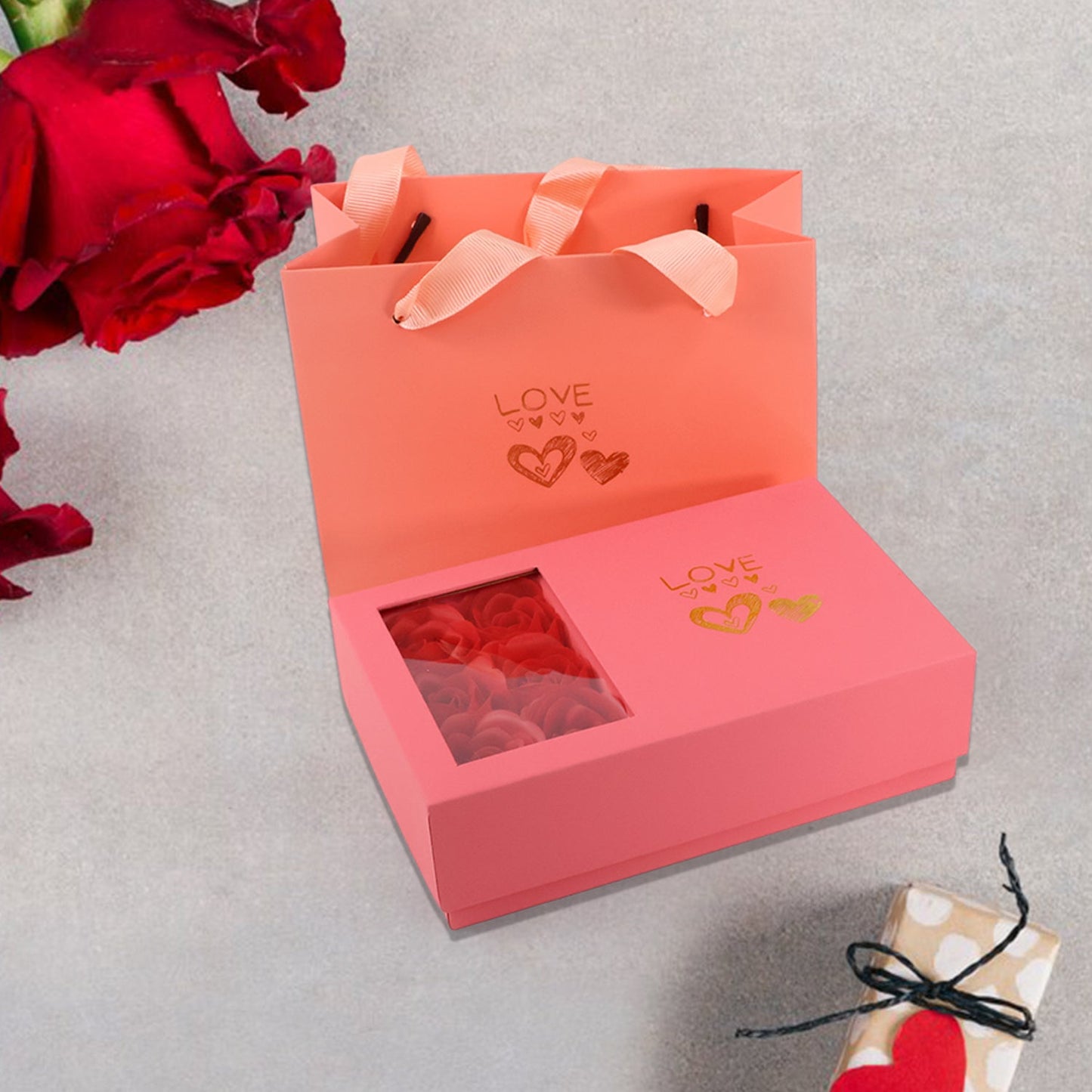 Rose jewellery packaging box with lid closed romantic gift India
