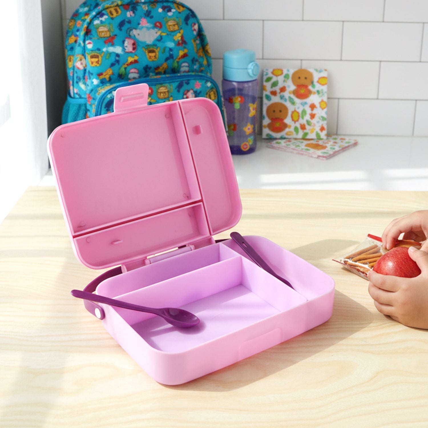 BPA free food storage container