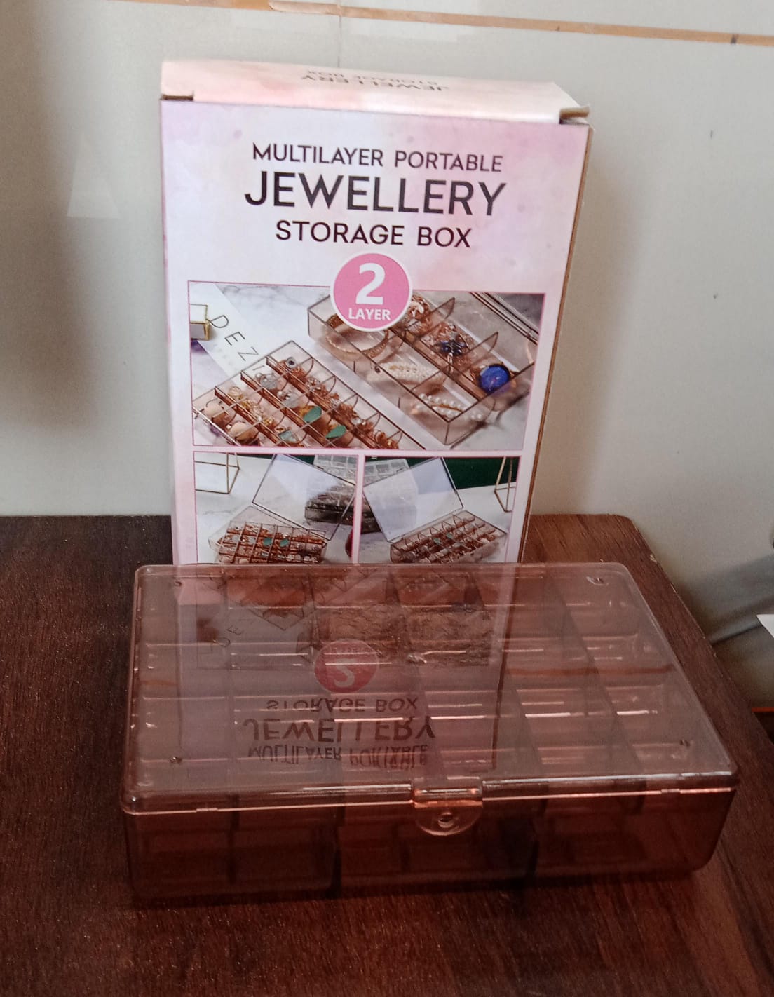 Portable acrylic storage case for jewellery and accessories 30 grids India