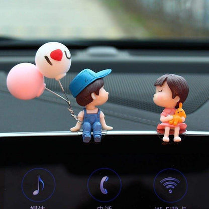 dashboard couple showpiece