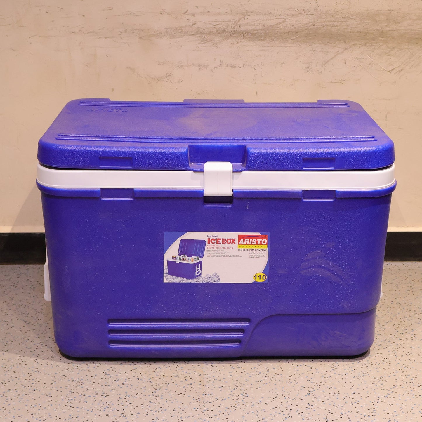 camping ice cooler container