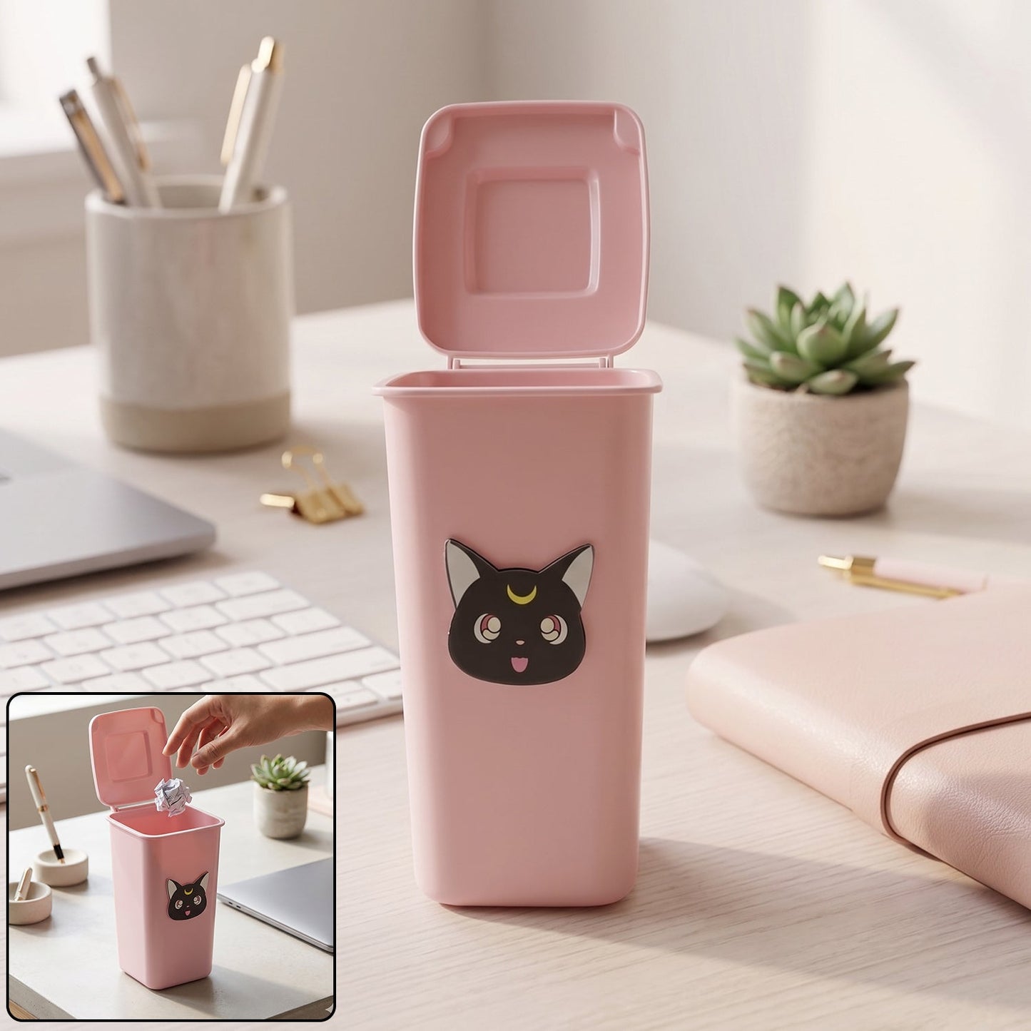 cute pink mini pen stand
