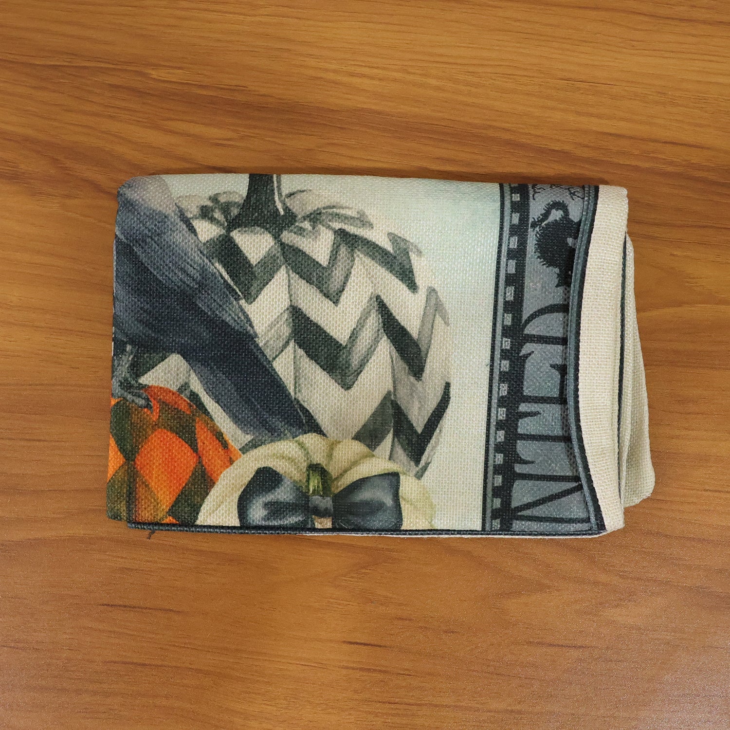 washable cushion cover with zipper closure