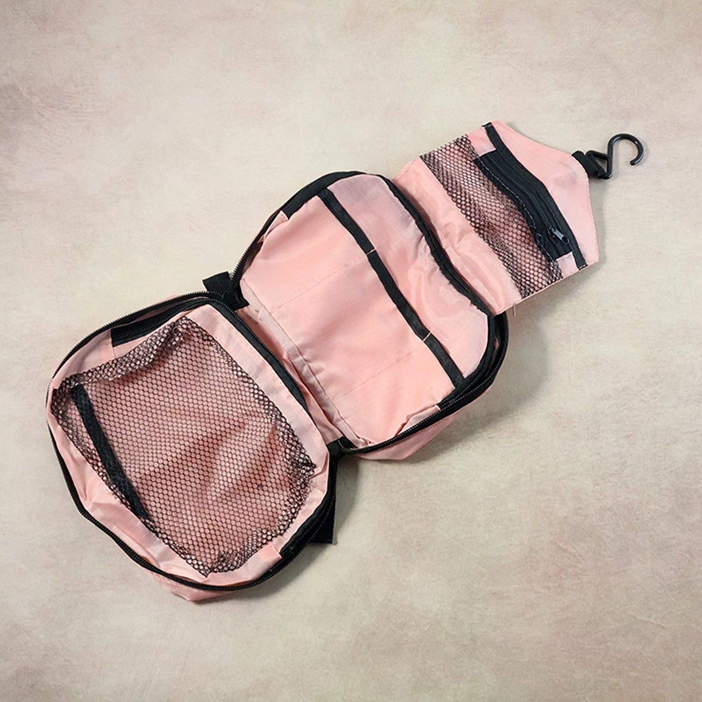  Premium Travel Mate Toiletry Bag - feature