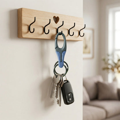 Stylish Metal Key Holder Keychain with Secure Lock Clip 1 Pc