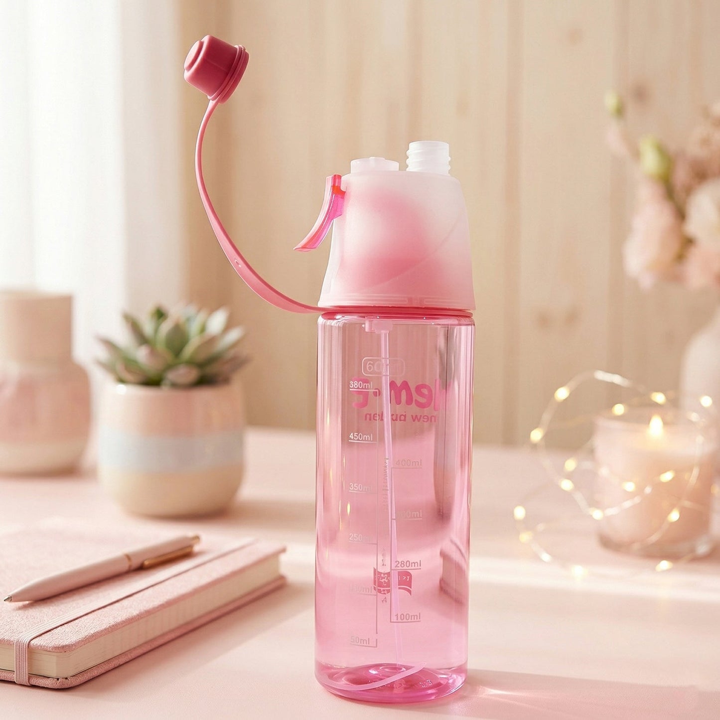 Plastic Sports Water Bottle – Dual Function with Built-In Mist Spray (600 ML)